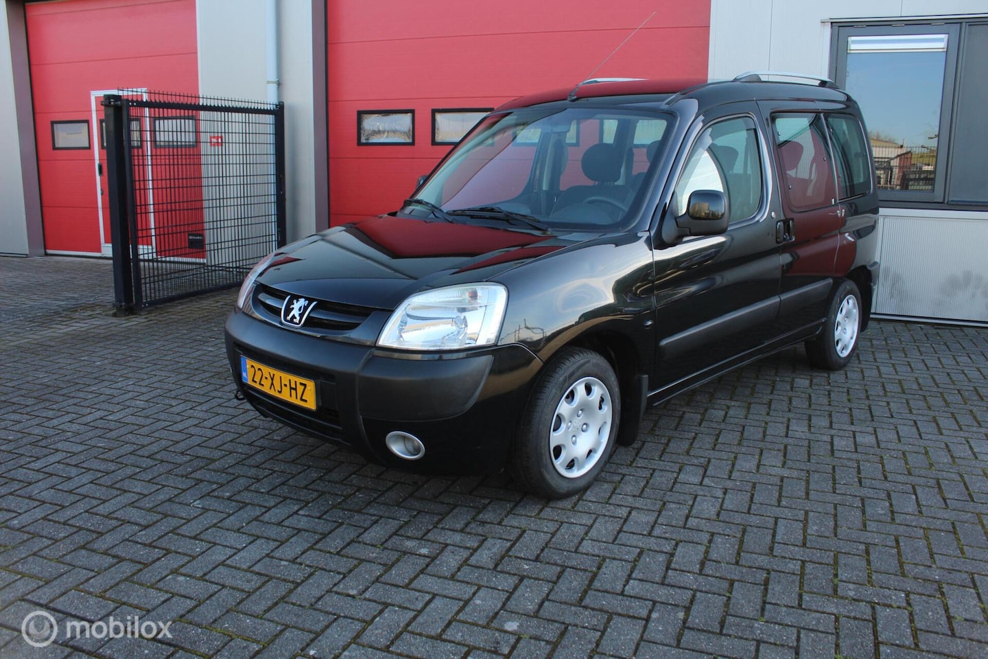 Peugeot Partner MPV - 1.6-16V XT 2X Schuifdeur , Nw Koppeling - AutoWereld.nl