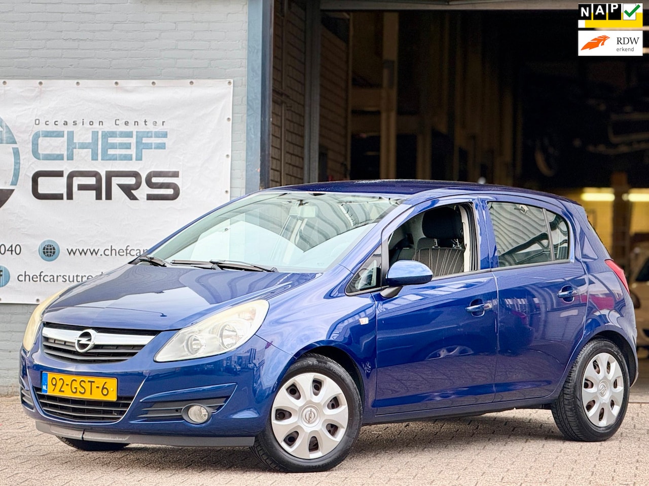 Opel Corsa - 1.4|NAP|NIEUWEAPK|AIRCO|CRUISE|LAGEKM|5D|BOEKJES! - AutoWereld.nl
