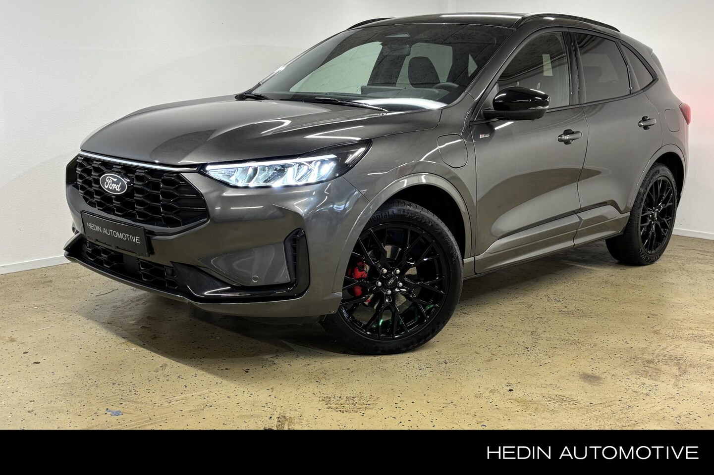Ford Kuga - 2.5 PHEV ST-Line X Black Pack 20" | Winter Pack | AGR stoelen - AutoWereld.nl