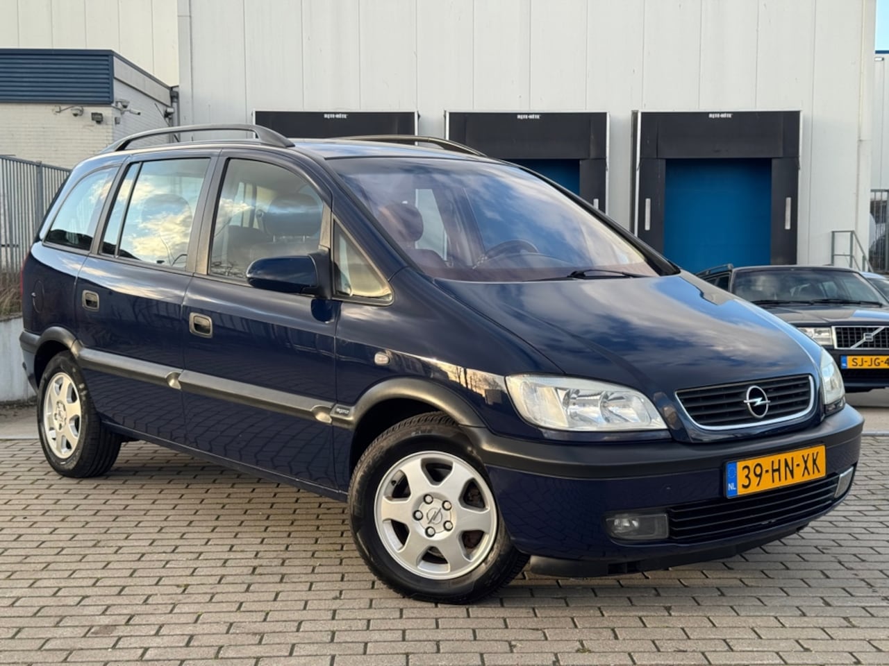 Opel Zafira - 1.6-16V Elegance 7 Pers Airco Nap Netsjes - AutoWereld.nl