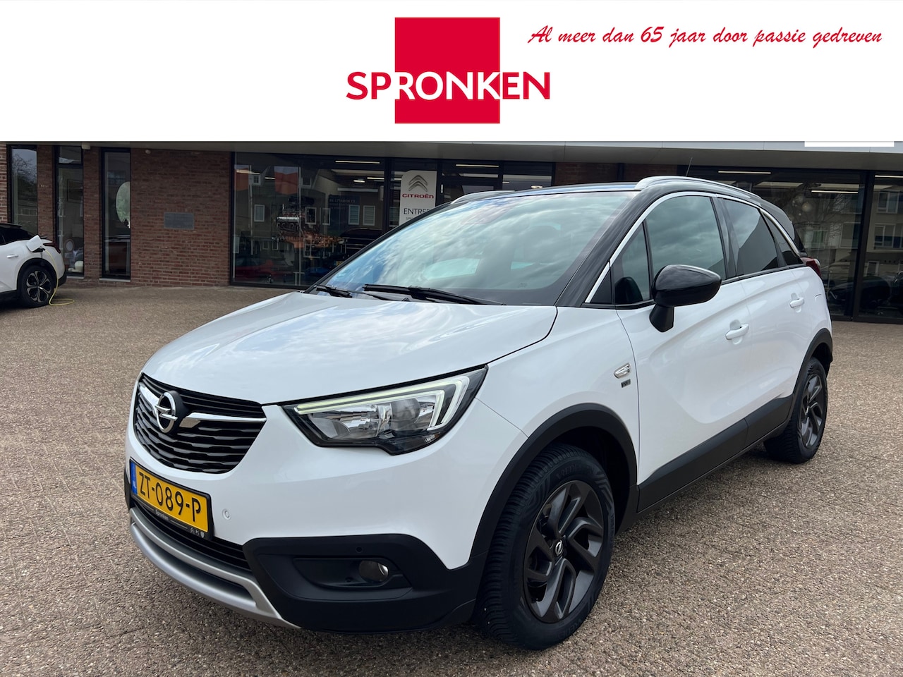 Opel Crossland X - 1.2 Turbo 120 Jaar Edition Navi-Camera-Afn. Trekhaak - AutoWereld.nl