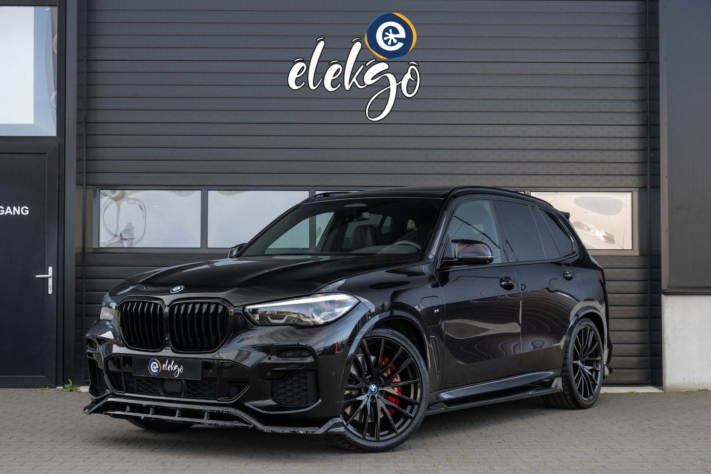 BMW X5 - XDrive45e High Executive M-Sport 394PK|PANO|SkyLounge|Stuurverwarming|22"|BTW - AutoWereld.nl