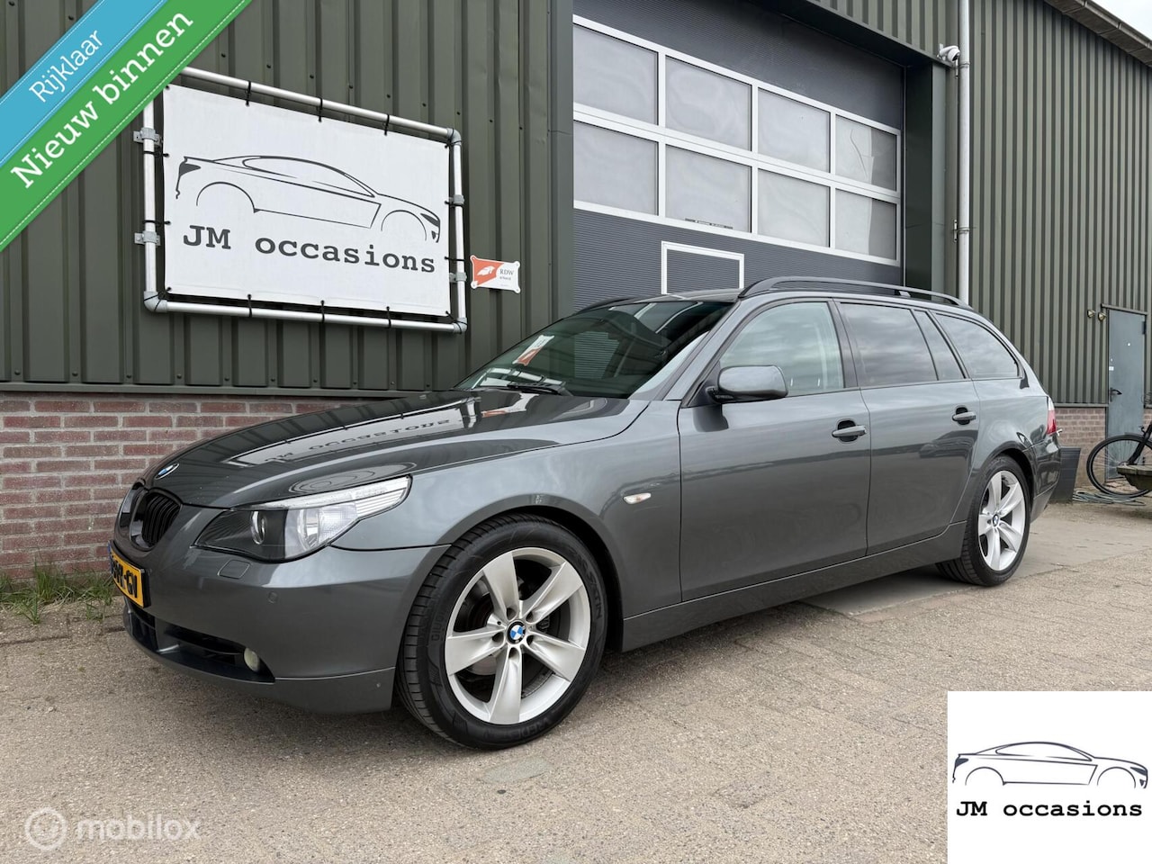 BMW 5-serie Touring - 525i Executive|Leder|Clima|Cruise|APK nieuw - AutoWereld.nl