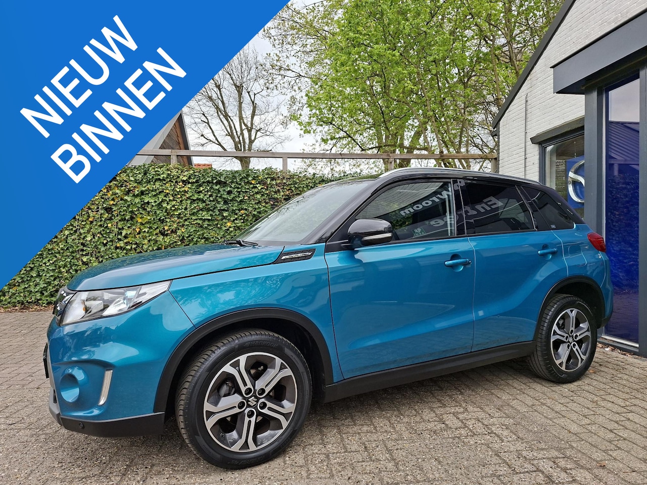 Suzuki Vitara - 1.6 High Executive 1.6 High Executive - AutoWereld.nl
