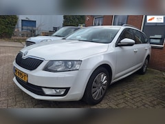 Skoda Octavia Combi - 1.6 TDI (motor defect)