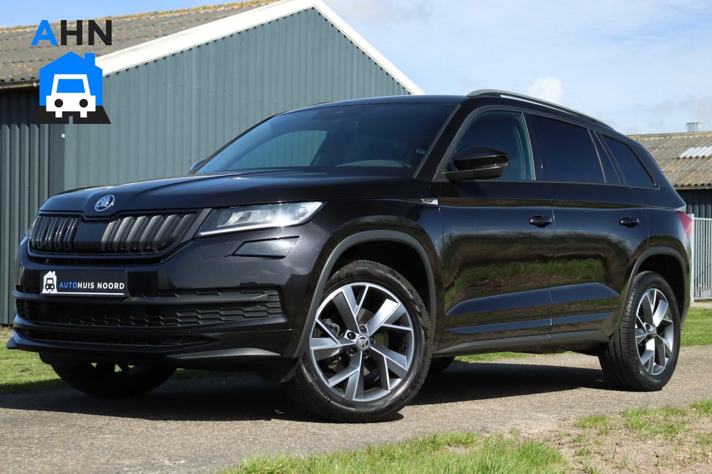 Skoda Kodiaq - 1.5 TSI / 150PK / DSG / Sportline / Camera / NAVI / Adaptieve Cruise Control / Trekhaak / - AutoWereld.nl