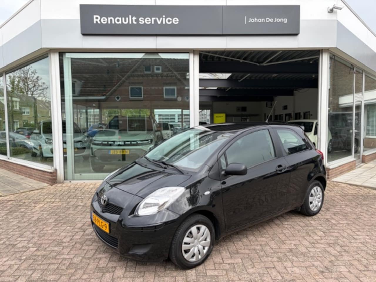 Toyota Yaris - 1.0 12V VVT-I 3DR Cool trekhaak - AutoWereld.nl