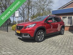 Peugeot 2008 - 1.2 PureTech Blue Lease Executive