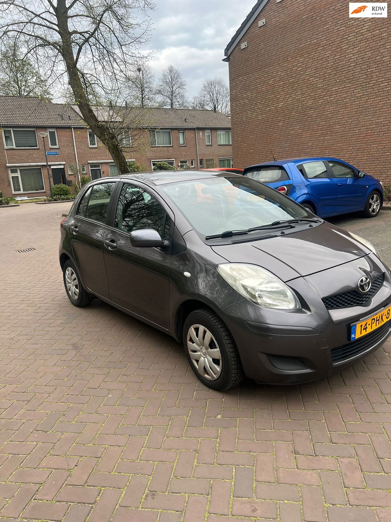 Toyota Yaris - 1.0 VVTi Acces 1.0 VVTi Acces - AutoWereld.nl