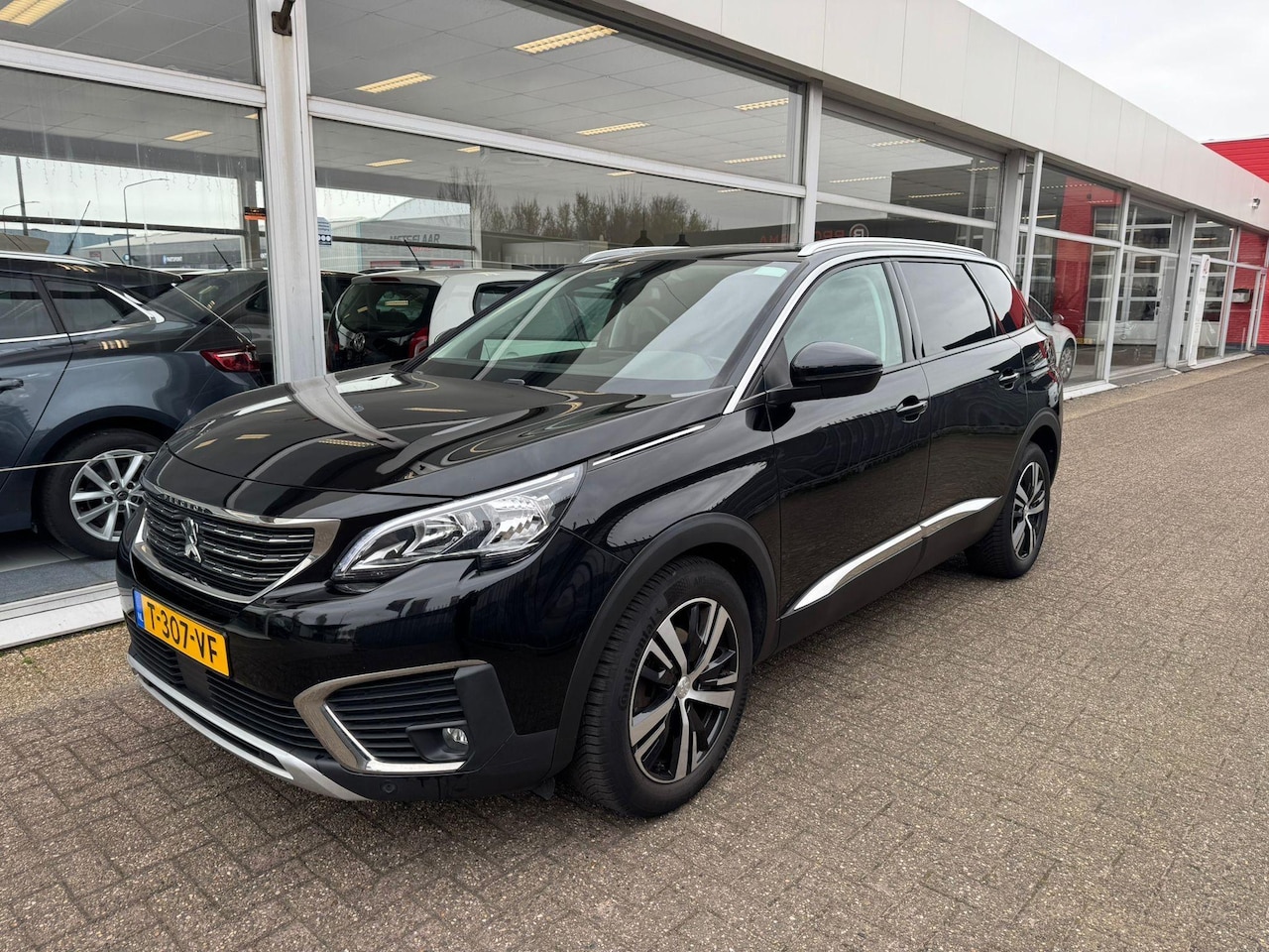 Peugeot 5008 - 1.2 PureTech Crossway | 7- persoons | Panoramadak  | Apple CarPlay | Achteruitrijcamera | - AutoWereld.nl