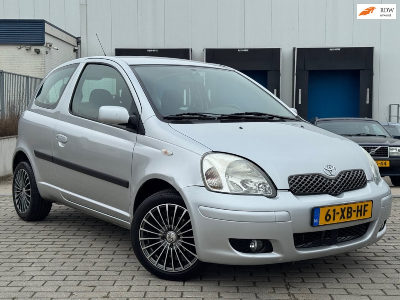 Toyota Yaris - 1.3 VVT-i Sol Automaat Airco APK 2005 - AutoWereld.nl