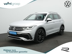 Volkswagen Tiguan - 1.4 TSI 245 pk DSG eHybrid R-Line Business+ | Trekhaak | Stuur-/achterbankverwarming | Ach