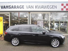 Skoda Octavia Combi - 1.5 TSI 150 pk NAVI ECC L.M. BLUET. LED KOPL