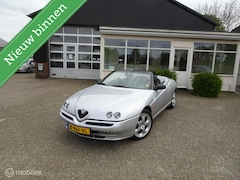 Alfa Romeo Spider - VOLLEDIG GEDOCUMENTEERD) 2.0-16V T.Spark L