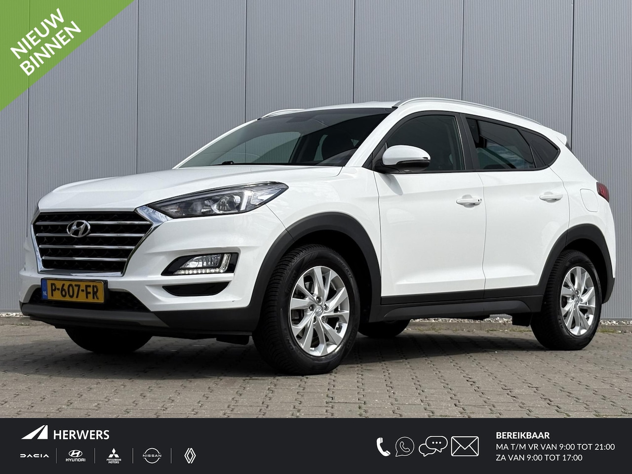 Hyundai Tucson - 1.6 T-GDI / Automaat / Stoel- en Stuurverwarming / All-Season banden/ Volledig onderhouden - AutoWereld.nl