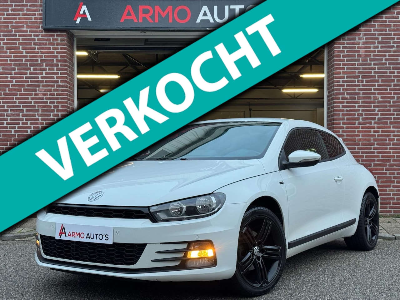 Volkswagen Scirocco - 1.4 TSI | Navi | Cruise | Rijklaar - AutoWereld.nl