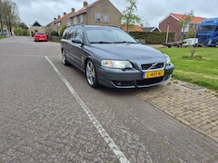 Volvo V70 - 2.5 R Geartronic