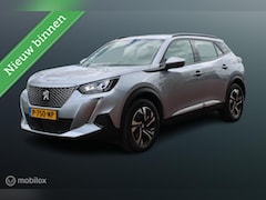 Peugeot e-2008 - EV Allure 50 kWh, PDC voor/achter + Camera, App Connect, Clima, Navi, Cruise, 17 inch Lmv