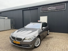 BMW 5-serie Touring - 530XD High Executive SOFTCLOSE//PANO//KEYLESSGO//HEADUP//DODEHOEKDETECTIE