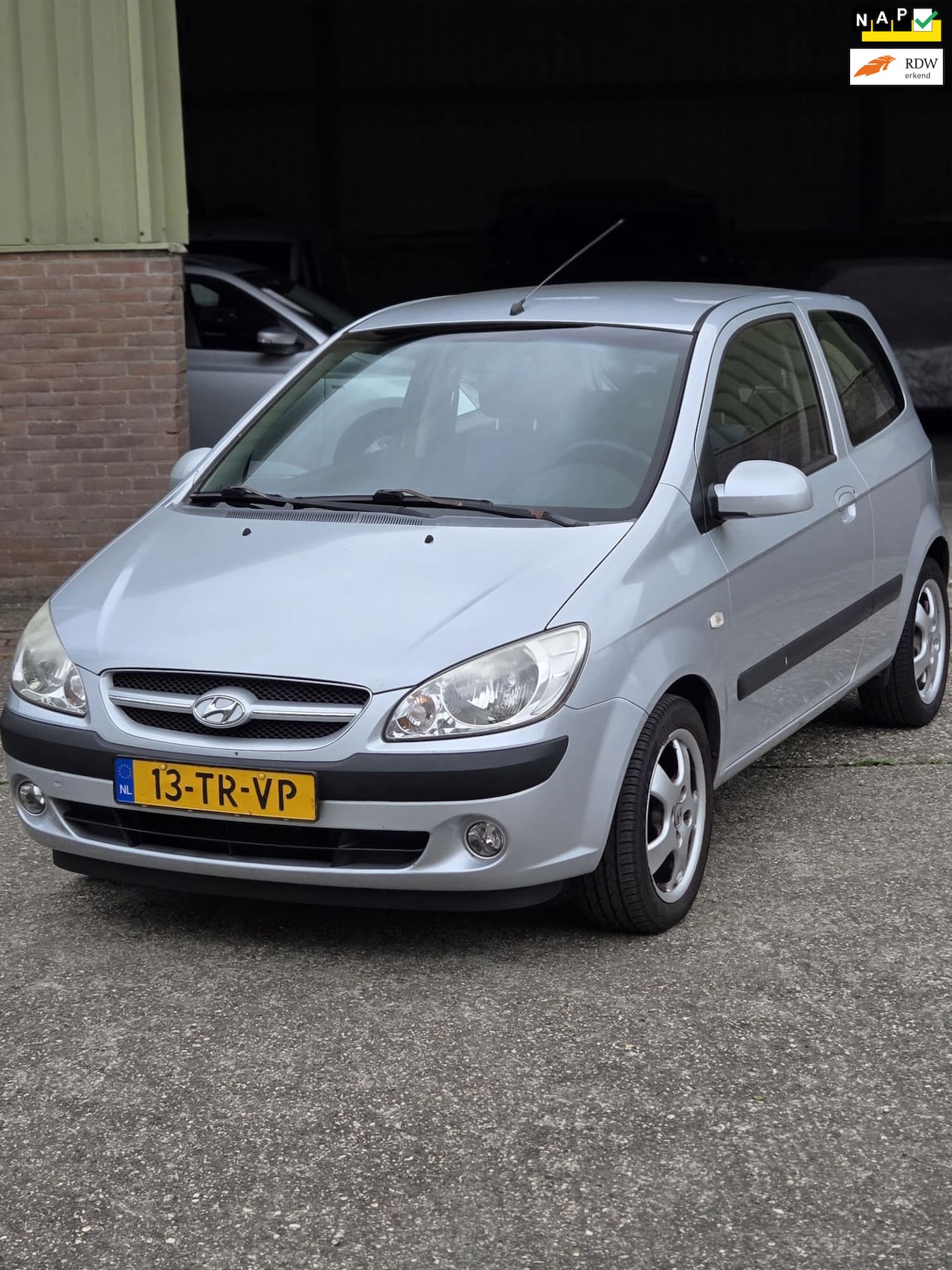 Hyundai Getz - 1.4i First Edition KOOPJE !! - AutoWereld.nl