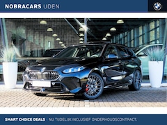 BMW 1-serie - 120 M Sport Automaat / Panoramadak / Sportstoelen / Achteruitrijcamera / M Adaptief onders