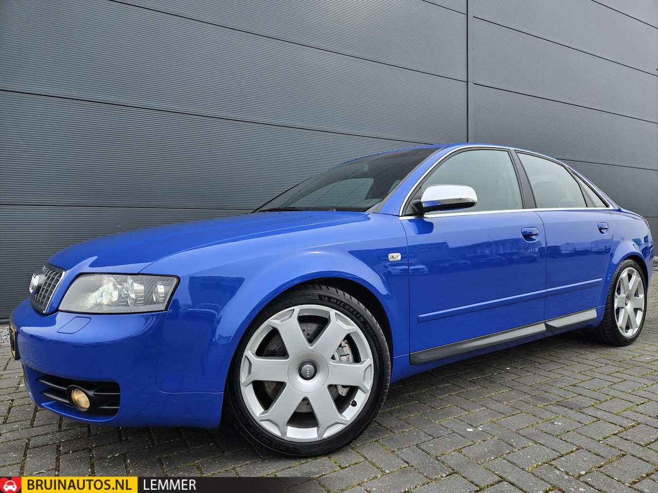 Audi S4 - Limousine 4.2 V8 quattro 350pk nieuwstaat gedocumenteerd - AutoWereld.nl