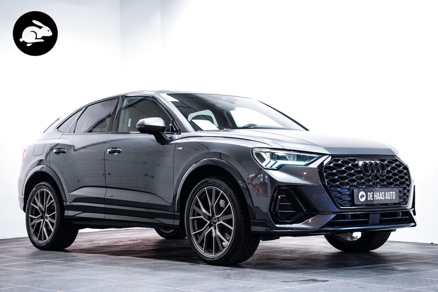 Audi Q3 Sportback - 45 TFSI e S-Line Black ed|20 inch|Elektr stoelen|Acc - AutoWereld.nl