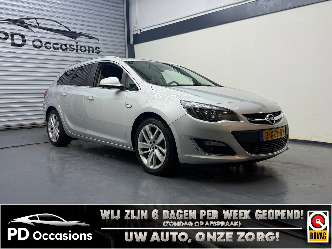 Opel Astra Sports Tourer - 1.4 Turbo Cosmo - Camera - Trekhaak - Dodehoek - Clima - Navi - AutoWereld.nl