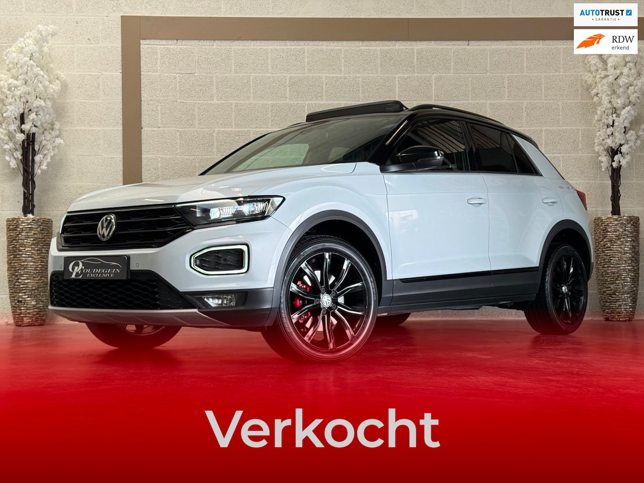 Volkswagen T-Roc - 1.5 TSI Sport Business R / PANO / CARPLAY / MODE SPORT / ADAPTIVE / GARANTIE / LED / DODEH - AutoWereld.nl
