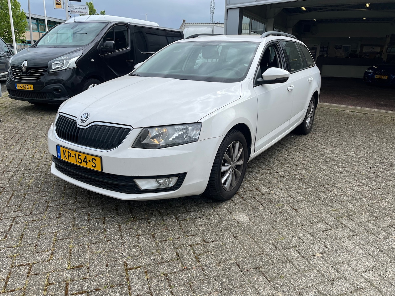 Skoda Octavia Combi - 1.4 TSI G-TEC Ambition Business BJ 2016 - AutoWereld.nl