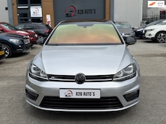 Volkswagen Golf - 1.4 TSI ACT Highline | R-line pakket | Pano | NAP