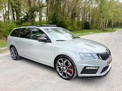 Skoda Octavia Combi - 2.0 TSI RS 230