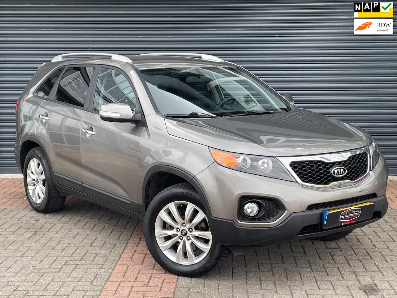 Kia Sorento - 2.4 X-ecutive 7p. Automaat | Climate Control | Cruise | 2000 KG trekgewicht - AutoWereld.nl