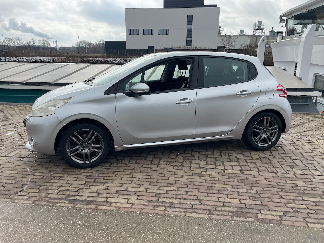 Peugeot 208 - 1.2 Vti Access 1.2 vti - AutoWereld.nl