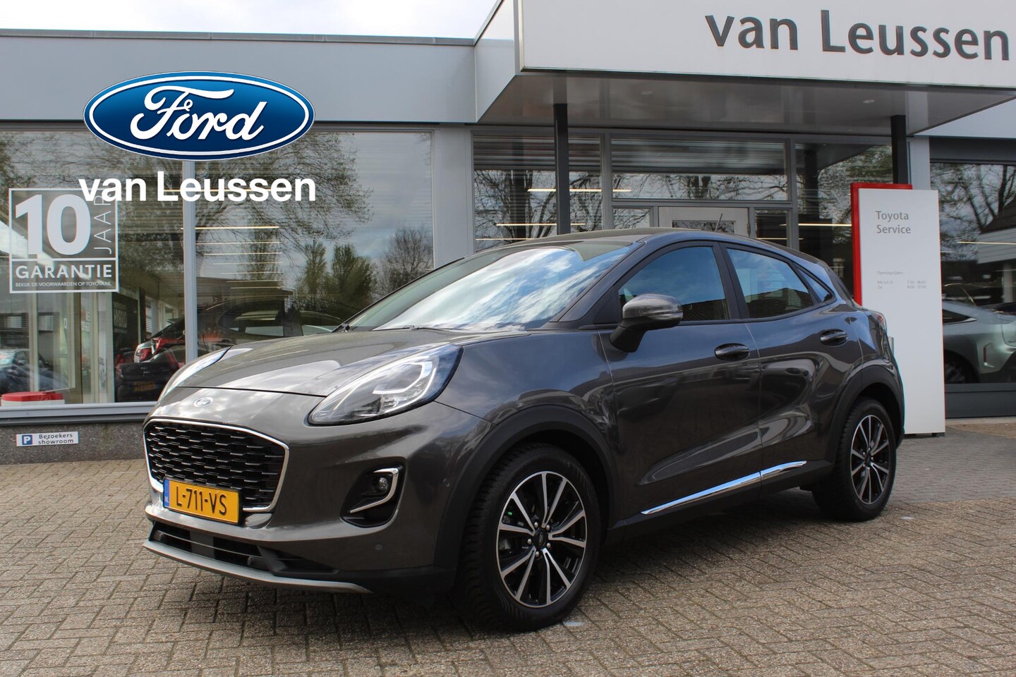 Ford Puma - 1.0 ECOBOOST HYBRID TITANIUM WINTERPACK AD-CRUISE STOEL-MASSAGE DODEHOEK DRAADLOZE TEL. LA - AutoWereld.nl