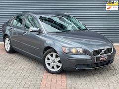 Volvo S40 - 1.8 Kinetic Airco | Trekhaak | Cruise Control | Elektr pakket