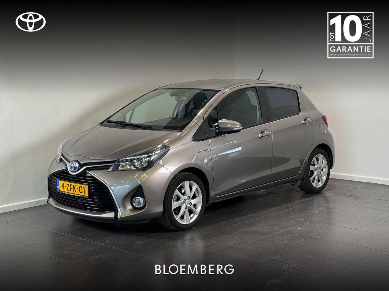 Toyota Yaris - 1.5 Hybrid Dynamic | Trekhaak | Camera | Dealer onderhouden | - AutoWereld.nl