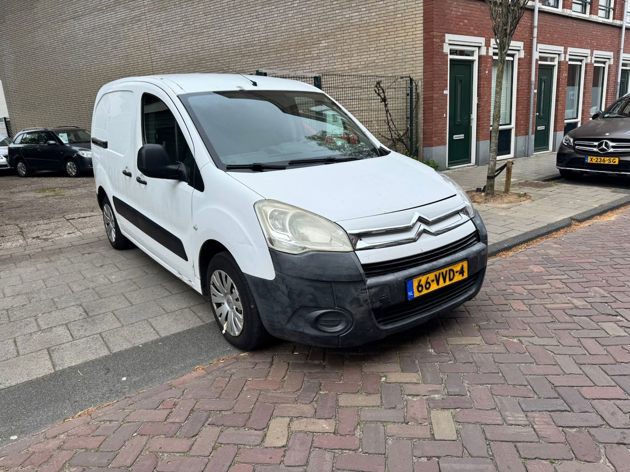 Citroën Berlingo - 1.6 HDI 700 Comfort 1.6 HDI 700 Comfort - AutoWereld.nl