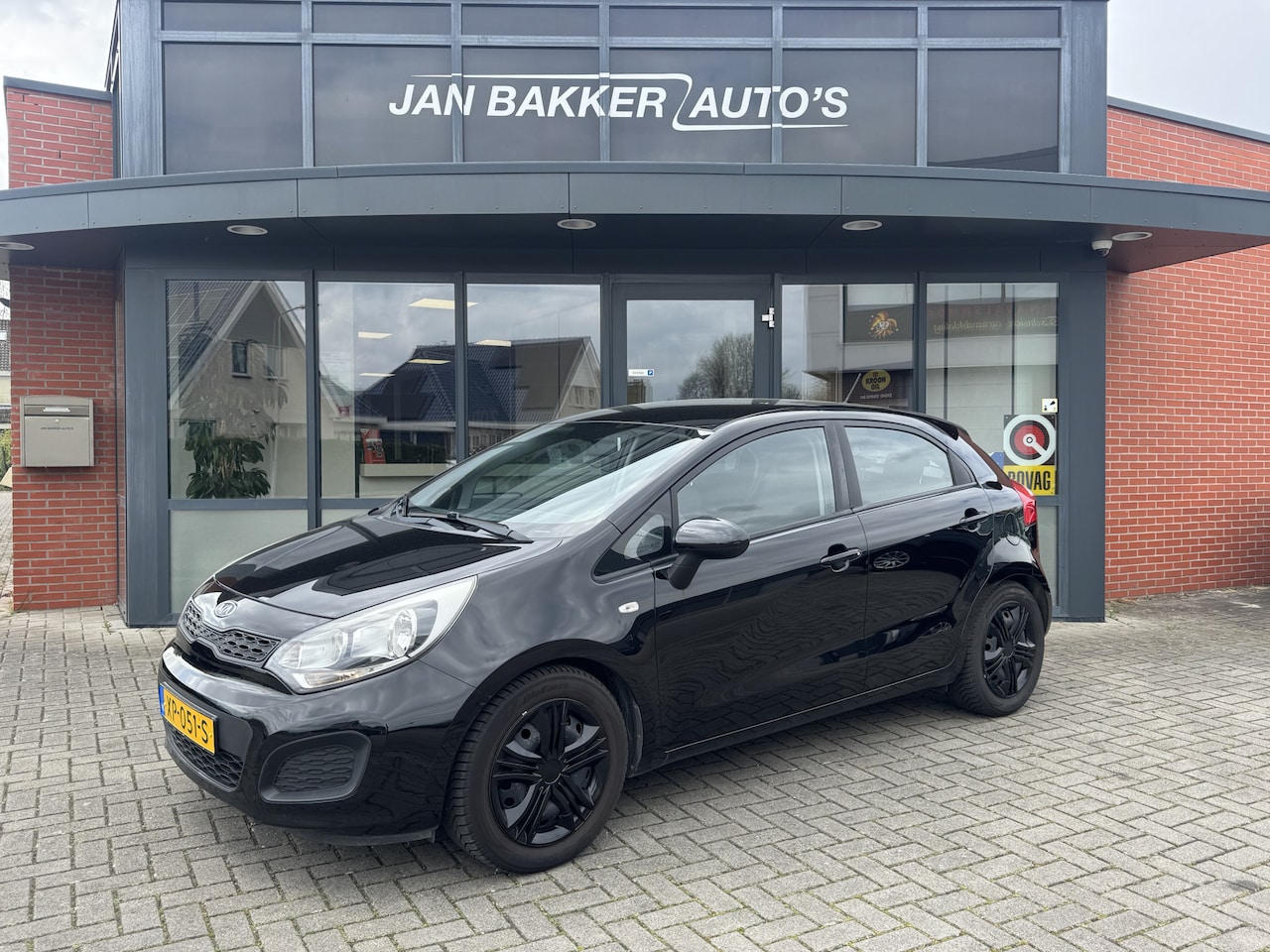 Kia Rio - 1.2 CVVT Plus Pack Airco  Electr. ramen - AutoWereld.nl