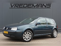 Volkswagen Golf - 1.4-16V Master Edition