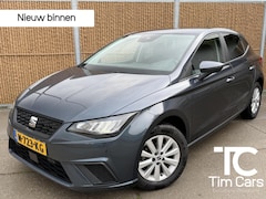 SEAT Ibiza - 1.0 EcoTSI Style Business Intense Stoelverwarming | Navigatiesysteem | Apple CarPlay/Andro