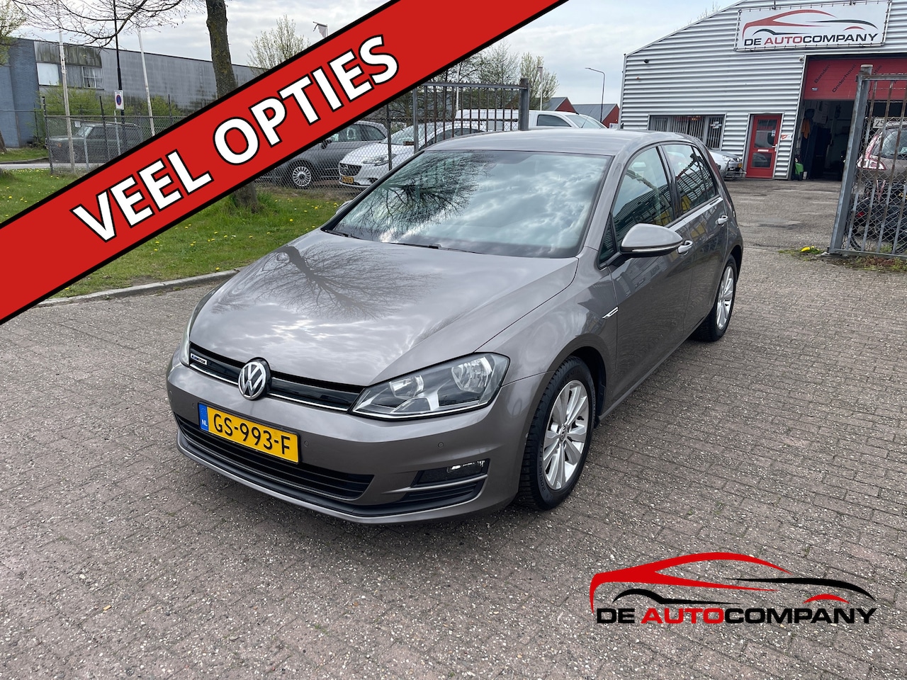 Volkswagen Golf - 1.0 TSI Comfortline 2e Eigenaar Zeer Nette Auto - AutoWereld.nl
