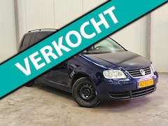 Volkswagen Touran - 1.6-16V FSI Trendline | APK | AIRCO | TREKHAAK | CRUISE CONTROL