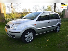 Ford Fusion - 1.6-16V Centennial/airco/trekhaak/2de eigenaar/hoogzitter