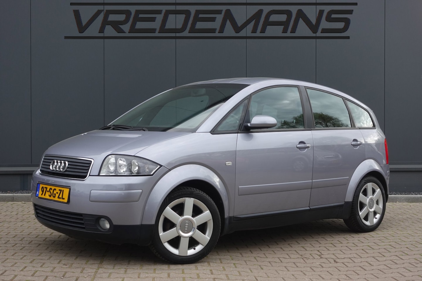 Audi A2 - 1.6 FSI Pro Line NAP/DEALERONDERH. - AutoWereld.nl
