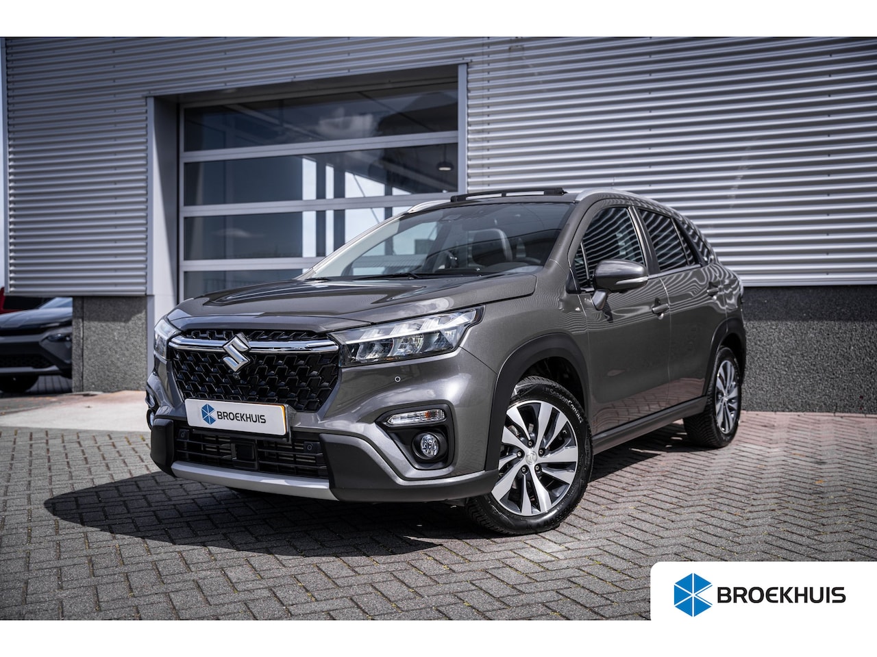 Suzuki S-Cross - 1.4 Boosterjet AllGrip Style Smart Hybrid | Afneembare Trekhaak  | DAB ontvanger | Elektri - AutoWereld.nl