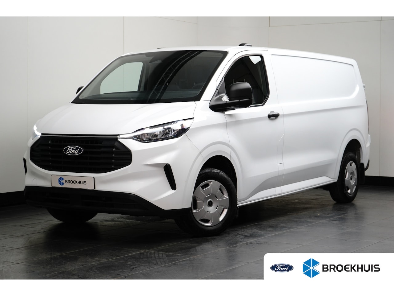 Ford Transit Custom - 300 2.0 TDCI L2H1 Trend Leder | Camera | Apple Carplay/Android - AutoWereld.nl