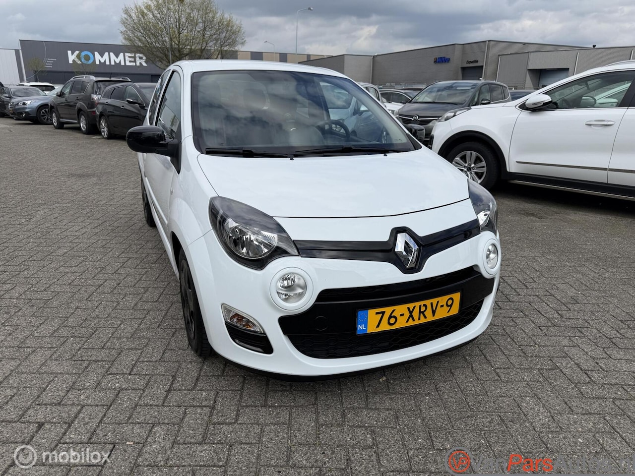 Renault Twingo - 1.2-16V Collection 1.2 16V Collection,Airco,Cruise,2de eigenaar! - AutoWereld.nl