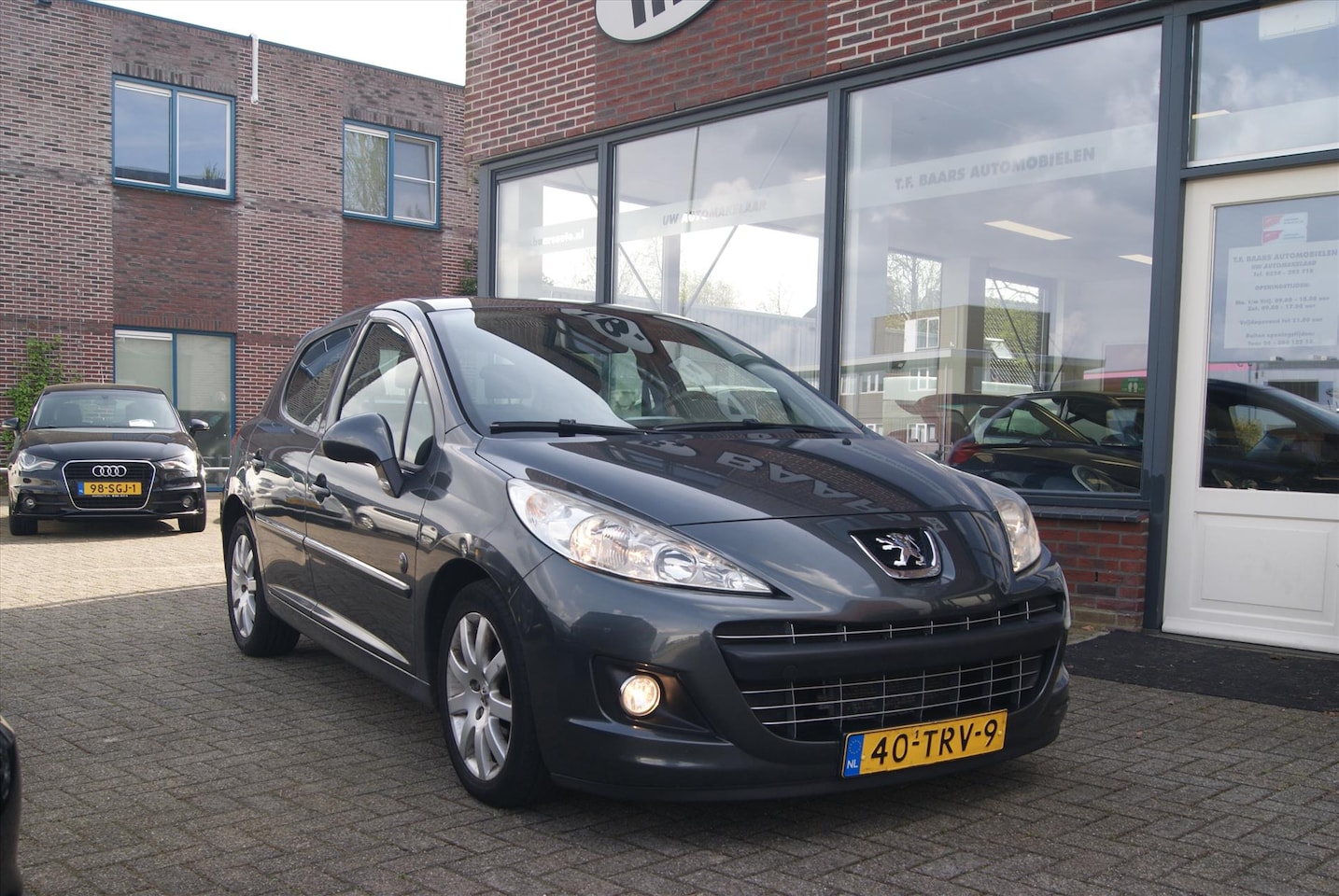 Peugeot 207 - 1.4 VTi 95pk 5D Urban Move - AutoWereld.nl