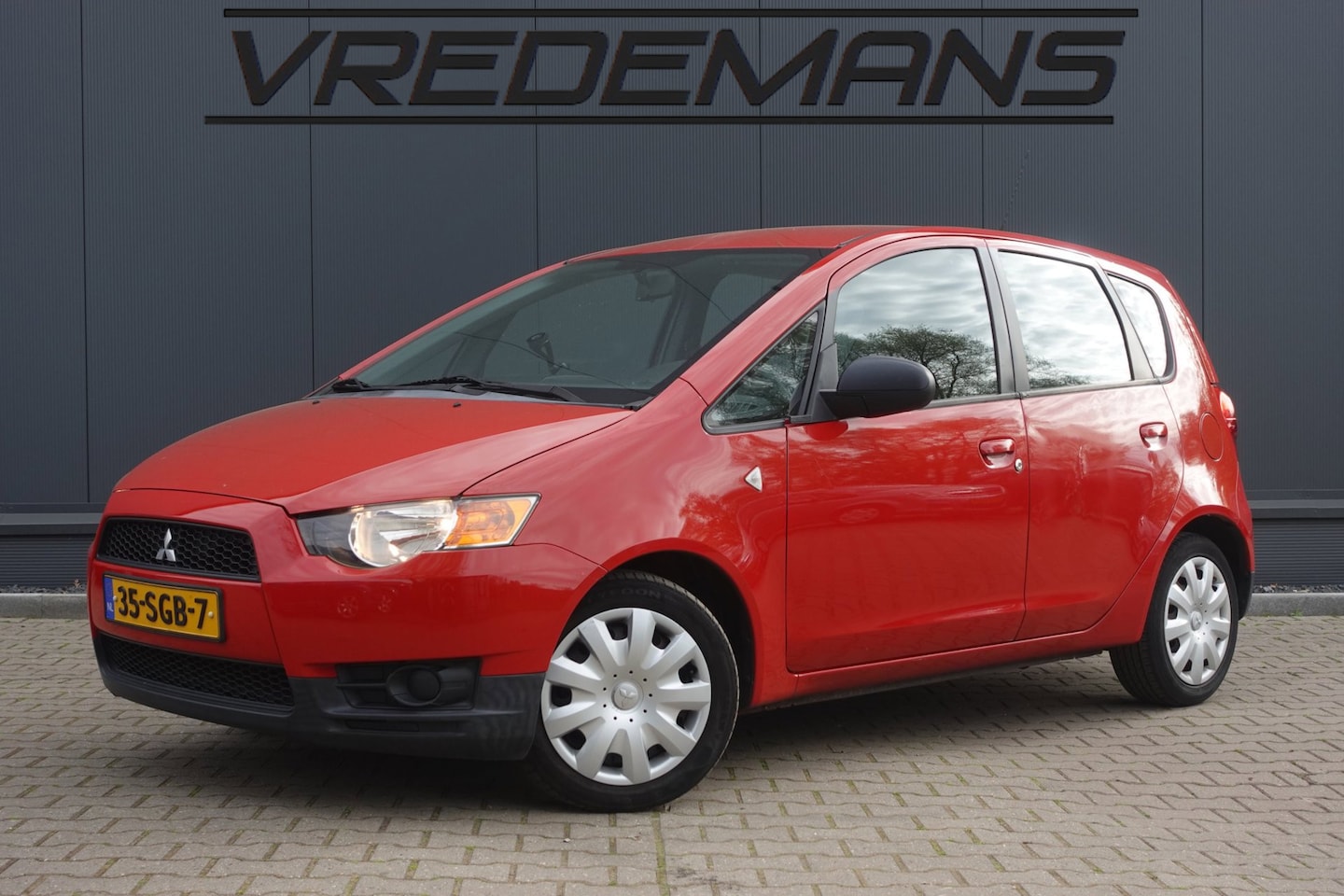 Mitsubishi Colt - 1.1 Edition One 1.1 Edition One - AutoWereld.nl